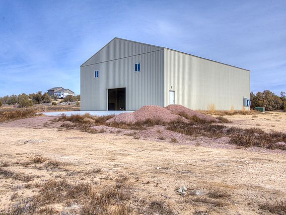 2nd image of 819 9th St