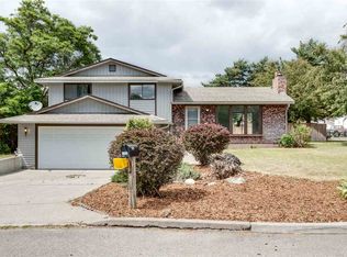 1908 S Airpark Dr, Veradale, WA 99037