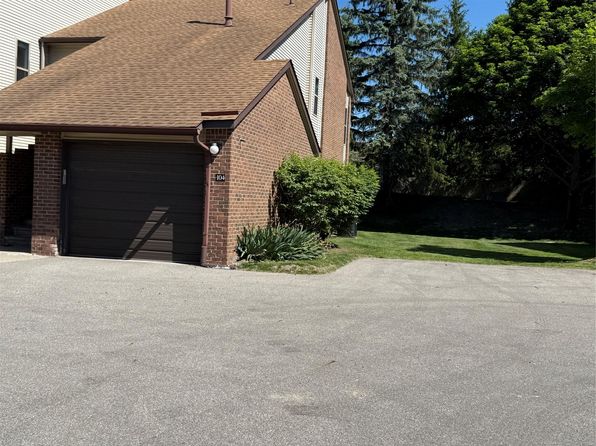 6560 Ridgefield Cir APT 104