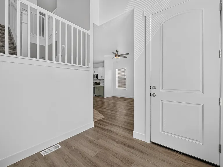 13728 S Devers Dr — Photo 6
