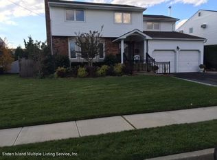 2466 Seebode Ct, Bellmore, NY 11710