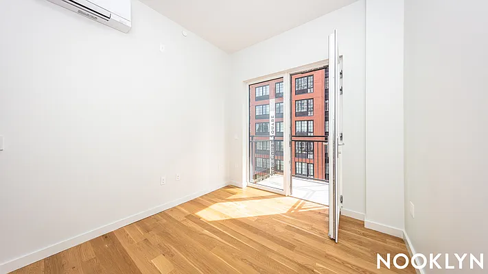 Rented by Nooklyn NYC LLC | media 52