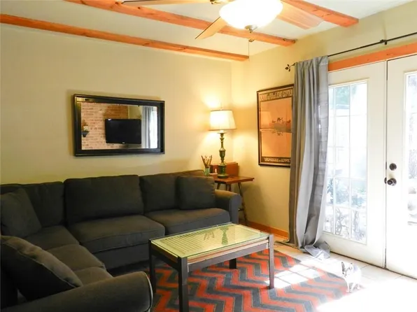 2300 Hancock Dr #7, Austin, TX 78756