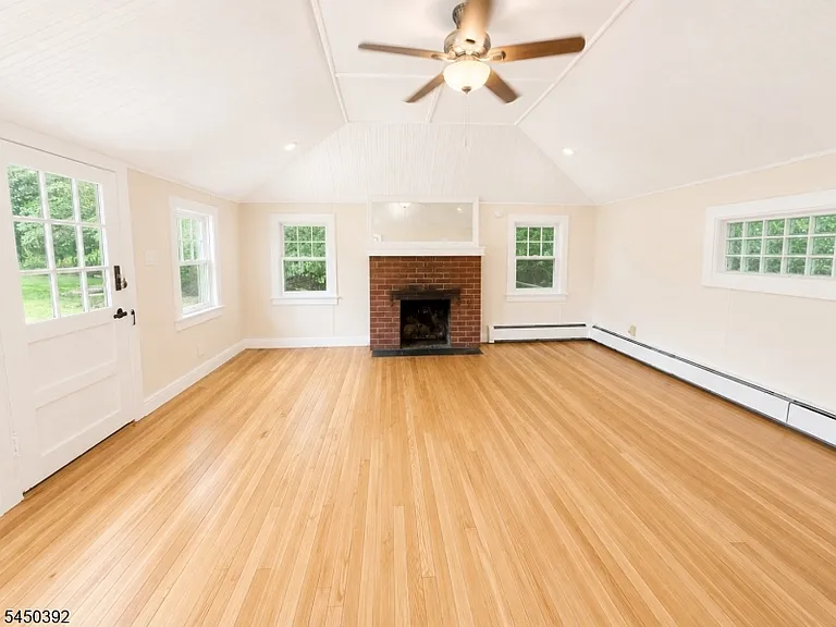 12 Cook Ln #A — Photo 8