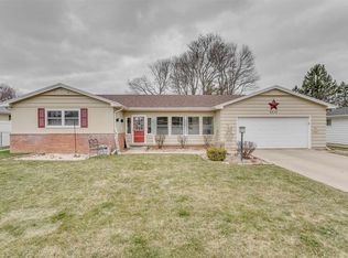 2513 N Viola St, Appleton, WI 54911