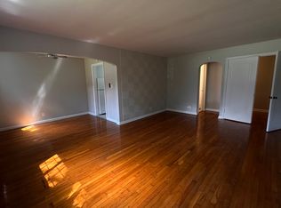 221 N Portage Path APT 9, Akron, OH 44303