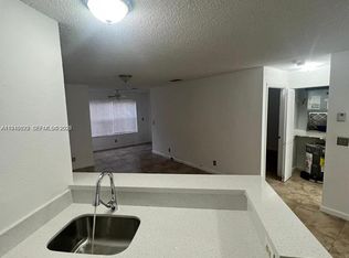3460 Pinewalk Dr N APT 315, Pompano Beach, FL 33063