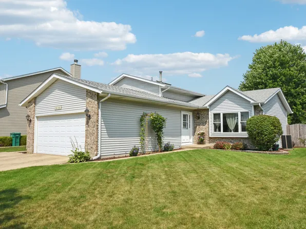 1616 Overlook Dr, Joliet, IL 60431