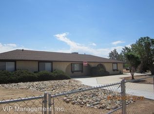 15545 Erie Rd, Apple Valley, CA 92307