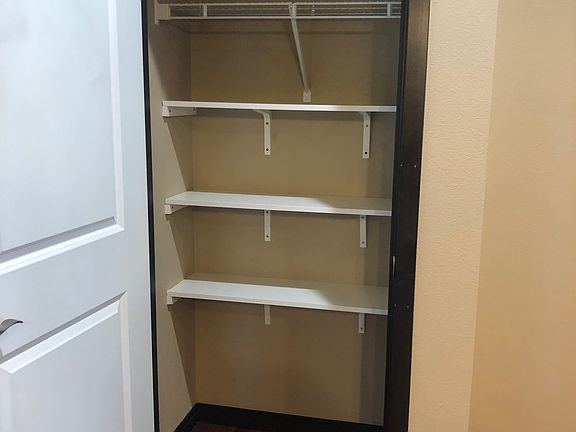 5th image of 16058 3rd Pl S Unit C