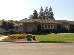 6060 Country Club Pl, Merced, CA 95340