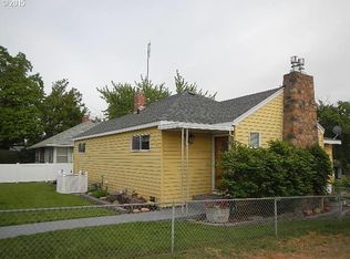 724 E Ridgeway Ave, Hermiston, OR 97838
