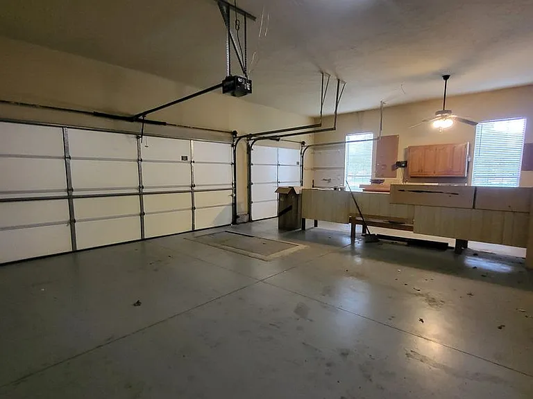1032 W Lindsey St #A — Photo 35