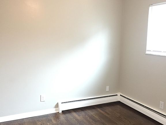 2nd image of 106 Koehler Ave APT 1