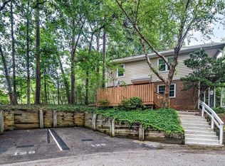 128 Drummond Pl, Cary, NC 27511