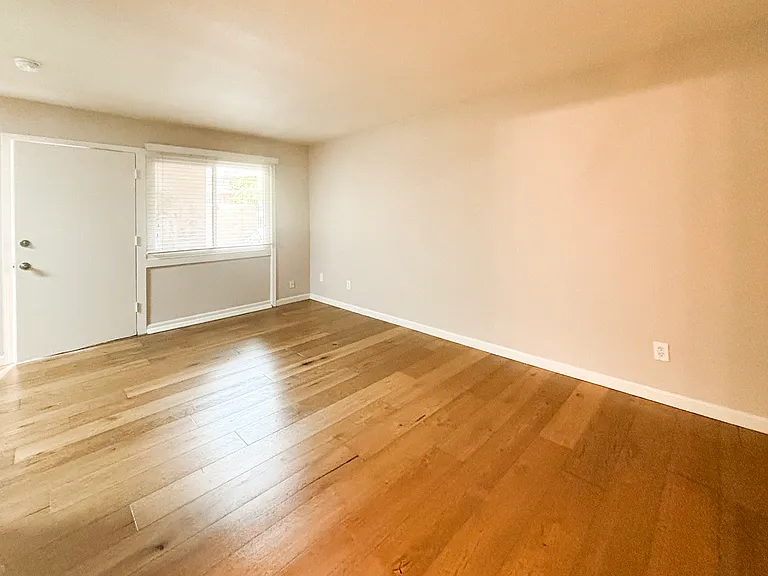 2877 A St #1 — Photo 7