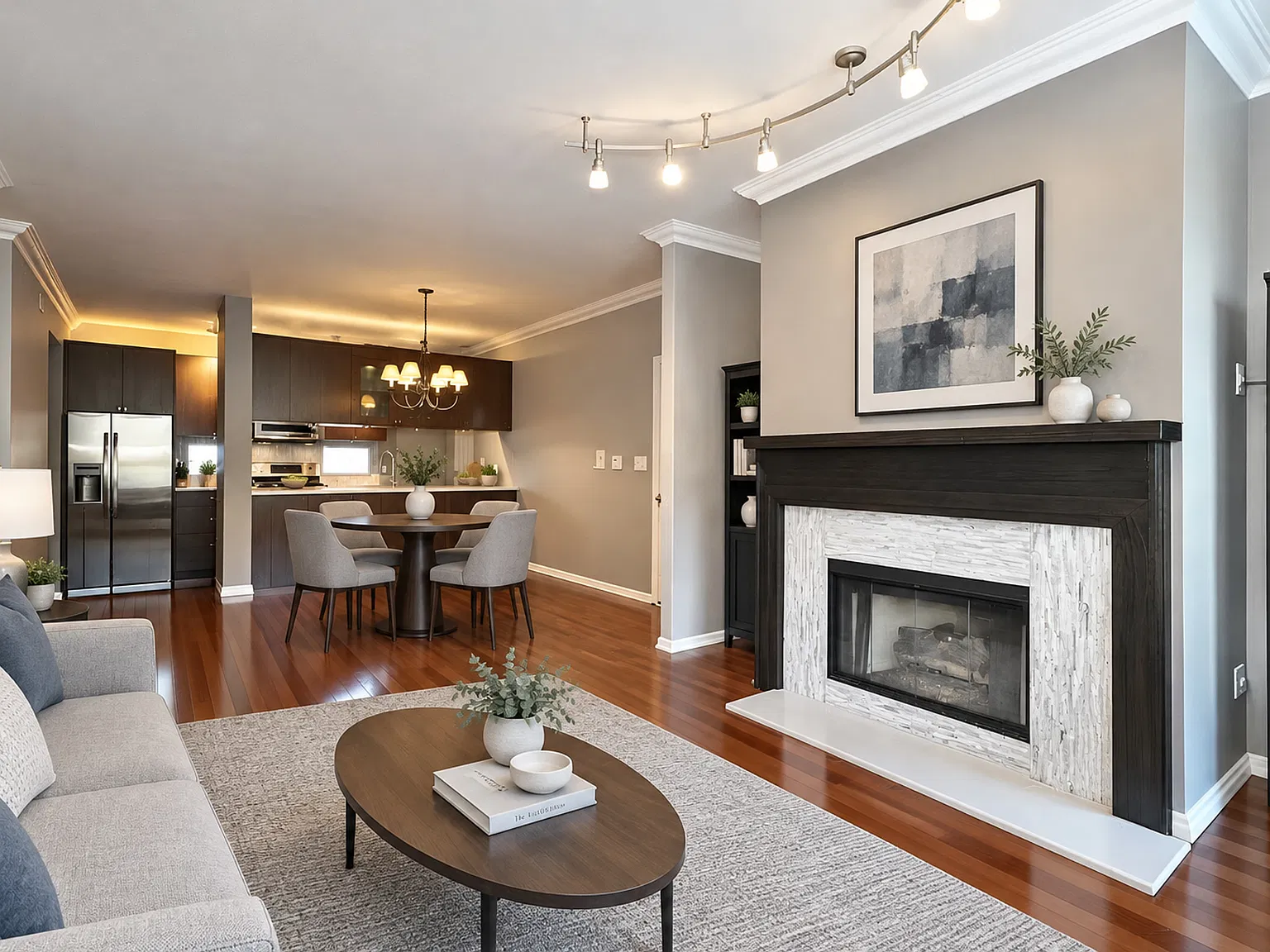 2 bed, 1200 sqft, $3,800 — Photo 3