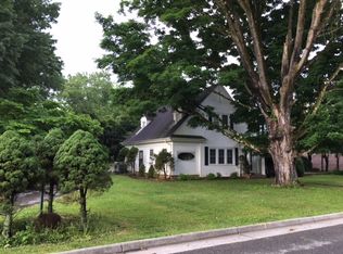 310 North St, Marion, VA 24354