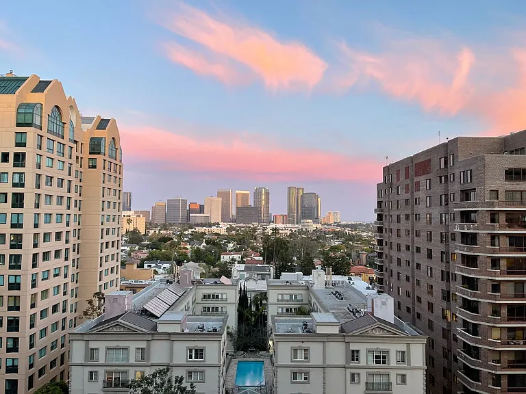10535 Wilshire Blvd #1402 — Photo 35