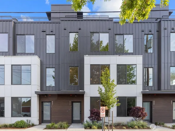 905 S Warsaw Street, Seattle, WA 98108