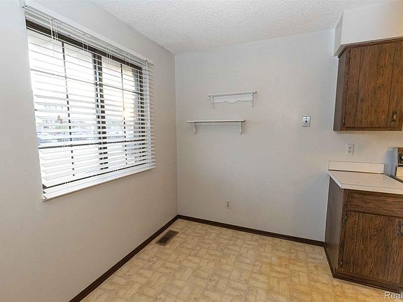 5th image of 125 Cuttle Rd APT 44
