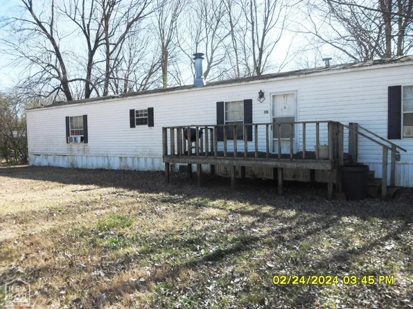 604 Avenue St, Jacksonport, AR 72075
