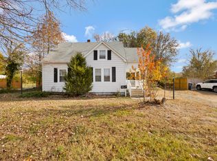 6701 Harrison Ln, Alexandria, VA 22306