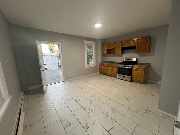 68 Wayne Ave Floor 2, Paterson, NJ 07522