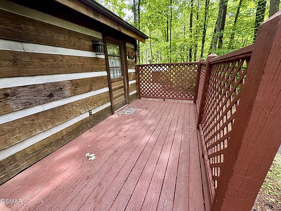 5th image of 2340 Avon Cir