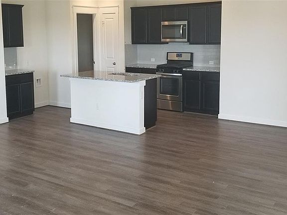 2nd image of 13909 Arbor Hill Cv