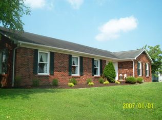 2732 S 11th St, Ironton, OH 45638