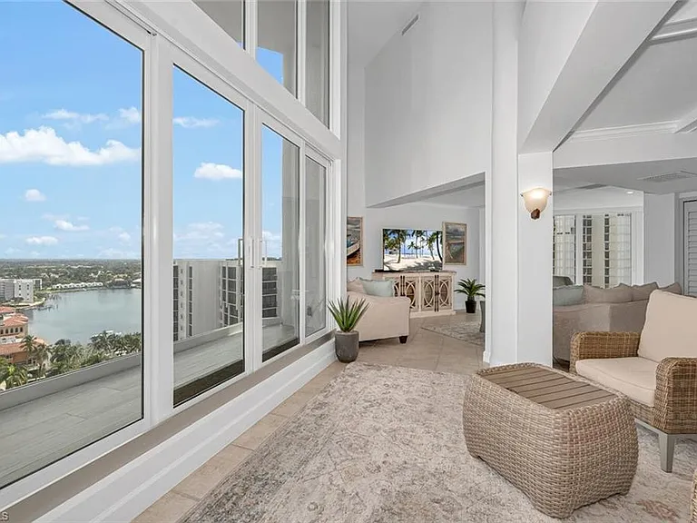 4041 Gulf Shore Blvd N #1608 — Photo 1