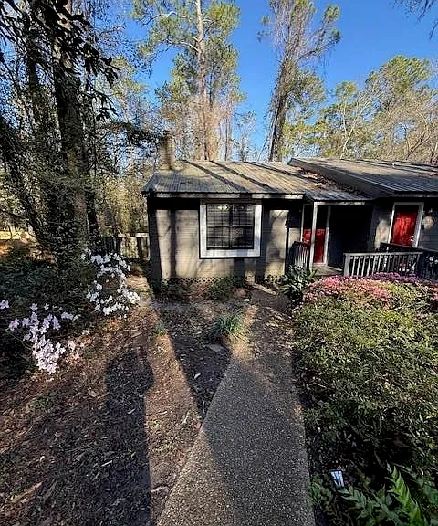 168 Parkbrook Cir — Photo 1