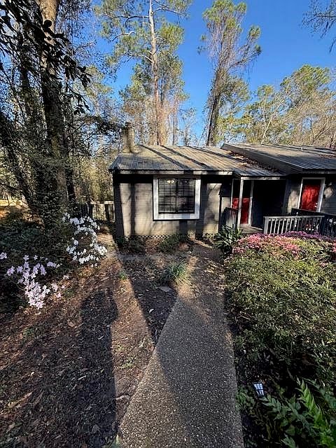 1st image of 170 Parkbrook Cir