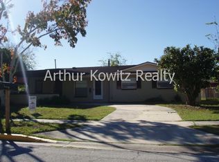 932 Kathy St, Daytona Beach, FL 32114