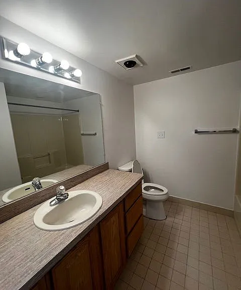 21954 Morley Ave #108 — Photo 7