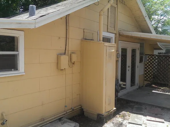 145 1/2 18th Ave S, Saint Petersburg, FL 33705