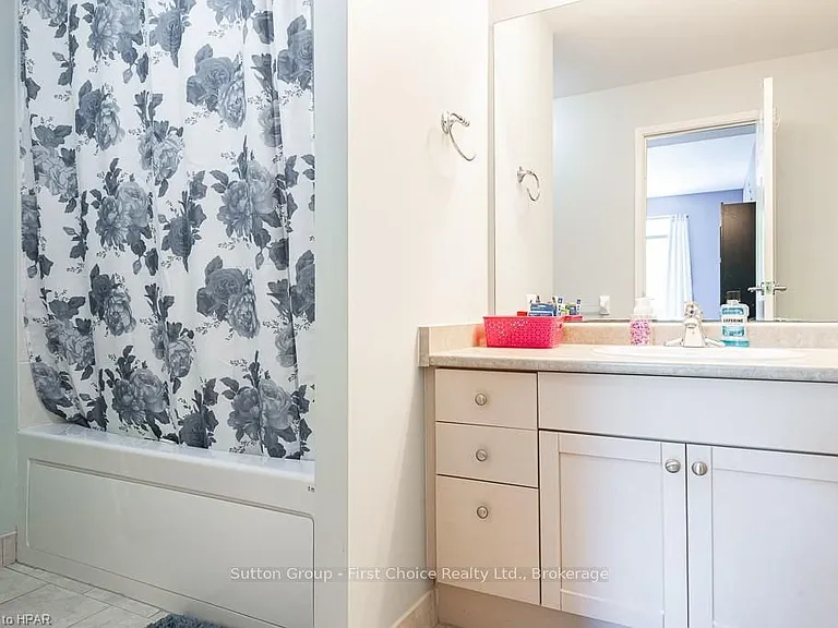 400 Romeo St N #207 — Photo 21