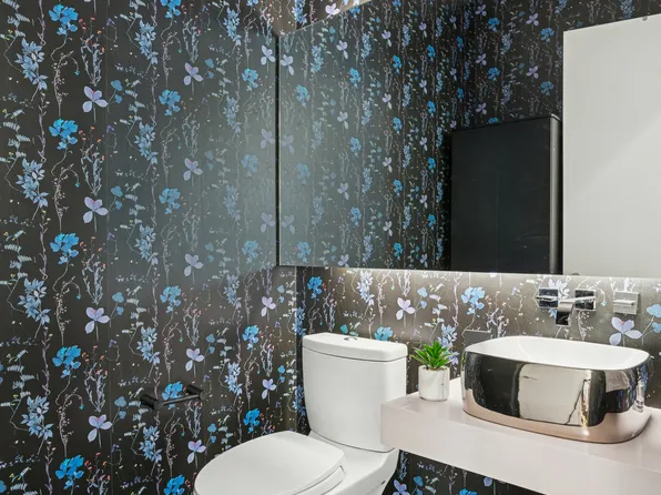 247 West 46th Street image 8 of 19