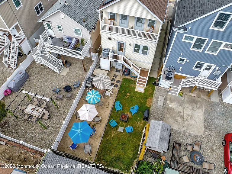 120A Randall Ave #A — Photo 36