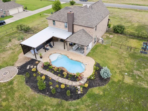 2541 County Road 643, Nevada, TX 75173