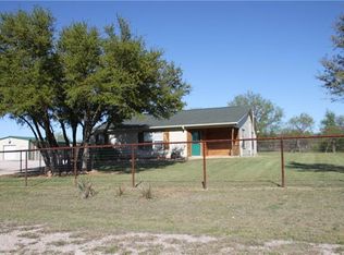 540 Valley Ridge Dr, Bridgeport, TX 76426