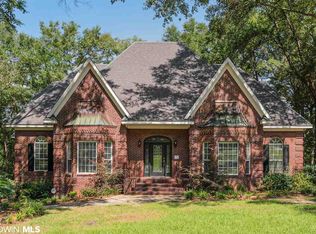 114 McIntosh Bluff Rd, Fairhope, AL 36532