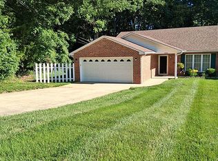 3440 Doe Valley Pkwy W #1, Brandenburg, KY 40108