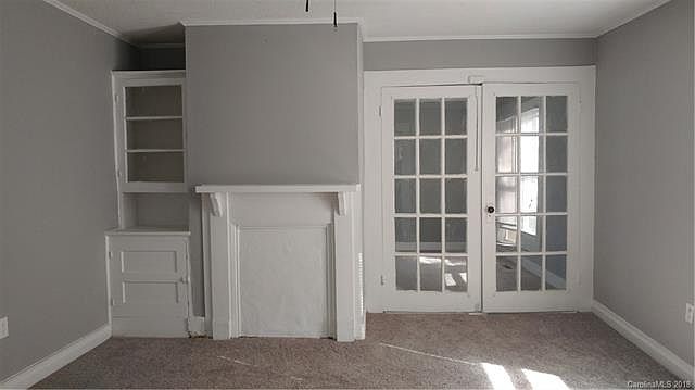 2nd image of 242 Hilltop Ave SW