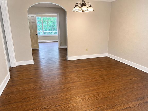 2nd image of 3760 Kearney Ave