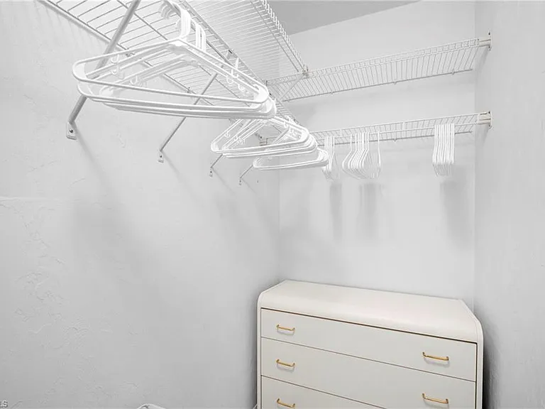 4530 W Coral Cir — Photo 29