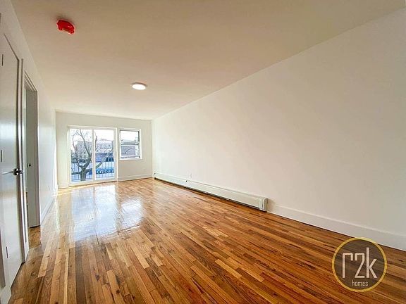 4th image of 25-90 Steinway St #3