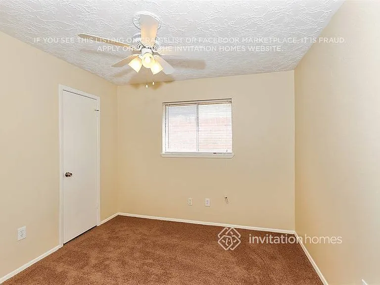 5826 Walnutgate Dr — Photo 12