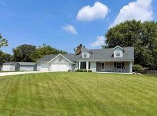 26134 Barberry Ln, Wind Lake, WI